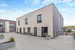 Exterior - 2 Bed in Harlyn Bay (oc-a28321) (Harlyn Bay)