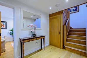 Interior - 3 Bed in Lound (oc-t28303) (Lound)