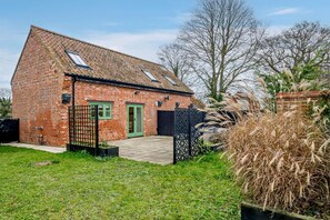 Exterior - 3 Bed in Lound (oc-t28303) (Lound)