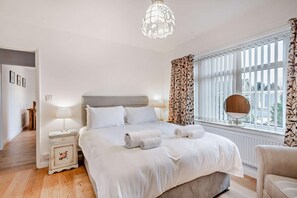 2 bedrooms, travel cot, free WiFi, bed sheets - 2 Bed in Snettisham (oc-s28186) (Snettisham)