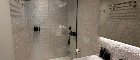 Hair dryer, towels