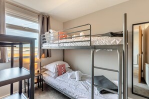 2 bedrooms, iron/ironing board, free WiFi, bed sheets - 2 Bed in Amble (oc-b28345) (Amble)
