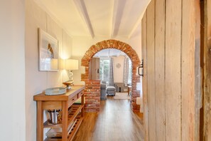 Interior - 4 Bed in Sheringham (oc-m28357) (Sheringham)