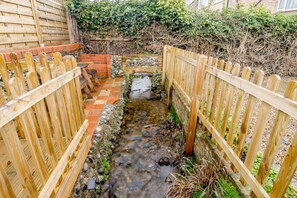 Property grounds - 4 Bed in Sheringham (oc-m28357) (Sheringham)