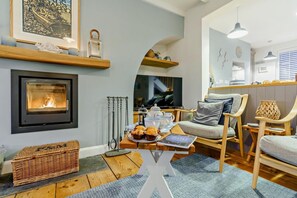 Interior - 3 Bed in Whitby (oc-s28346) (Whitby)