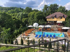 Exterior - Pensiunea Portas  (Slănic)