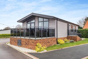 Exterior - 2 Bed in Burnham Market (oc-n28359) (Burnham Market)