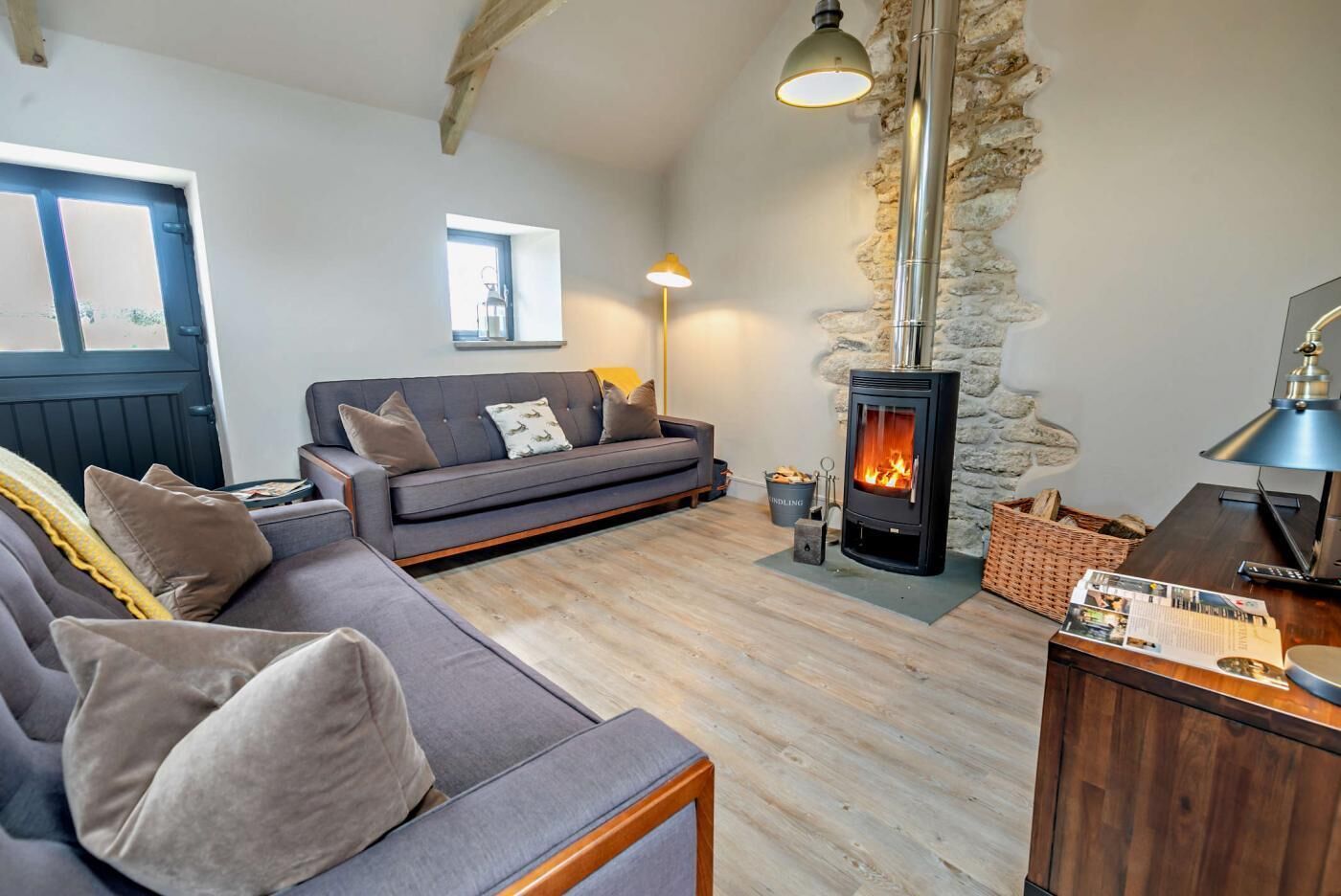 تلفزيون، مدفأة