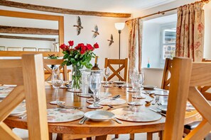 Dining - 5 Bed in Templeton (oc-p28390) (Templeton)