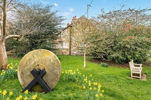 Property grounds - 3 Bed in Brancaster (oc-p28395) (Brancaster)