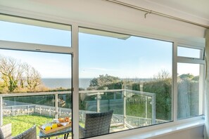 Interior - 2 Bed in Tenby (oc-m28421) (Tenby)