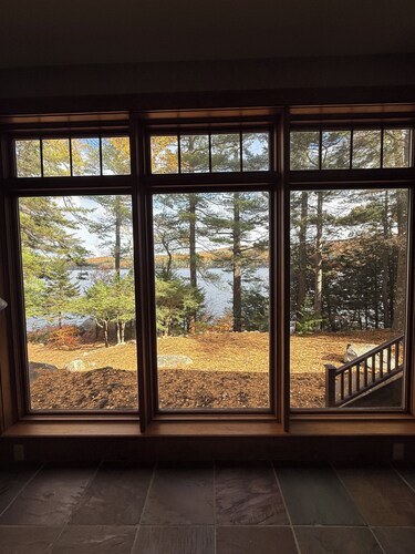 Spacious Lakefront Retreat - 5BR/5BA Main House + Cottage- Dock, Swimming & More