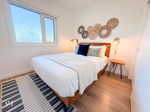 2 habitaciones, tabla de planchar con plancha y wifi gratis 