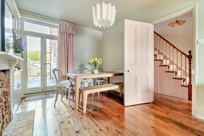 Dining - 3 Bed in Southwold (oc-s28416) (Southwold)