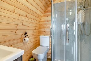 Towels - 1 Bed in Crediton (oc-p28230) (Crediton Hamlets)