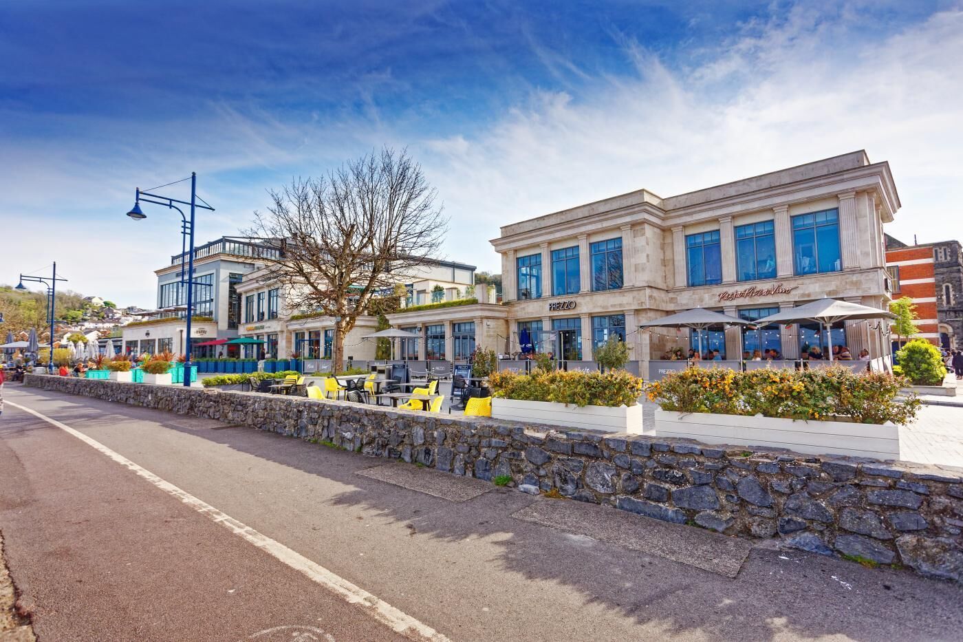 المنشأة من الخارج