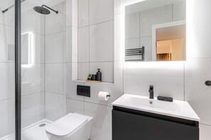 Towels - 2 Bed in Mumbles (oc-c28839) (The Mumbles)