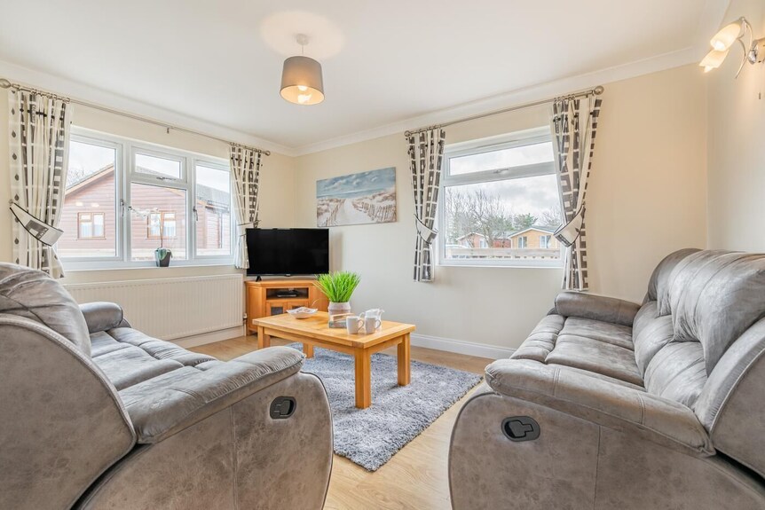 3 Bed In St. Merryn (Oc-s28856) - Polzeath Beach