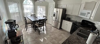 Frisco Oasis, 3 bedroom, 4 beds, 2 full bathrooms. Italian Leather Couches