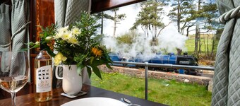 Esk Pullman Carriage