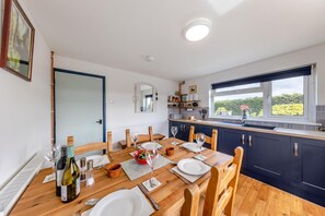 Dining - 3 Bed in Llanrhystud (oc-m28913) (Llanrhystyd)