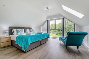 Free WiFi, bed sheets - 4 Bed in Retorrick Mill (oc-t28899) (Saint Mawgan)