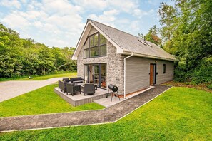 Exterior - 4 Bed in Retorrick Mill (oc-t28899) (Saint Mawgan)