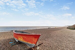 Beach - 3 Bed in Dunwich (oc-l18684) (Dunwich)