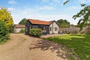 Exterior - 3 Bed in Sweffling (oc-l28906) (Sweffling)