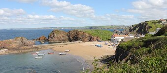 3 Bed in Hope Cove (oc-hocov)