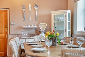 تناول الطعام