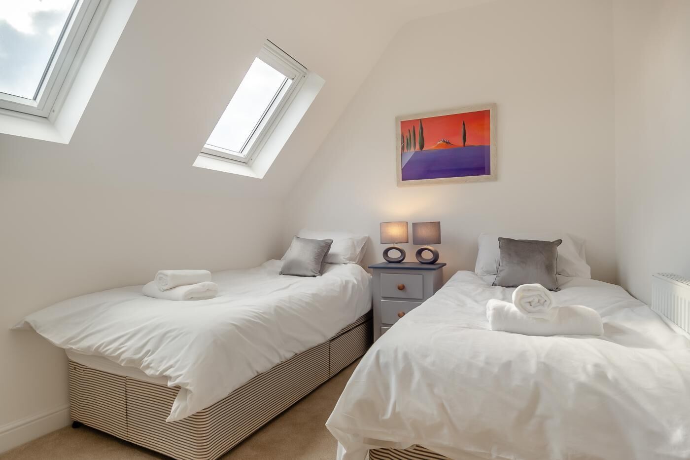 2 bedrooms, iron/ironing board, travel cot, free WiFi