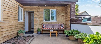 3 Bed in Blue Anchor (oc-b28903)