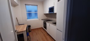 Private kitchen - Views to Cies in Vigo Apartment 15 minutes from downtown in a quiet area. (Vigo)