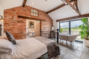 Fer et planche à repasser, Wi-Fi gratuit, draps fournis