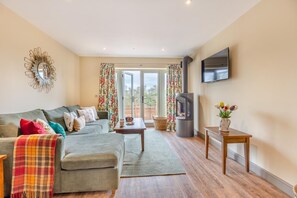 TV - 1 Bed in Pershore (oc-t29051) (Pershore)