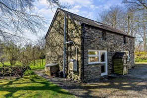 Exterior - 2 Bed in Cross Inn (oc-t29117) (Cross Inn)