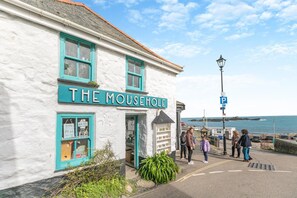 Exterior - 2 Bed in Mousehole (oc-d29111) (Mousehole)