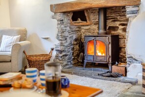 Interior - 2 Bed in Boscastle (oc-f29161) (Boscastle)
