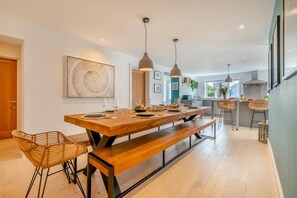 Dining - 4 Bed in St. Merryn (oc-t29153) (Saint Merryn)
