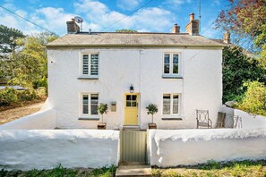 Exterior - 3 Bed in Germoe (oc-w29163) (Trescowe)