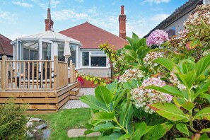 Terrace/patio - 2 Bed in Rhos On Sea (oc-n29197) (Rhos on Sea)