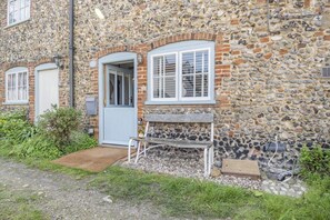 Exterior - 1 Bed in Wells-next-the-Sea (oc-f29191) (Wells-next-the-Sea)