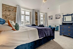 9 bedrooms, iron/ironing board, travel cot, free WiFi - 9 Bed in St. Agnes (oc-port20) (Saint Agnes)