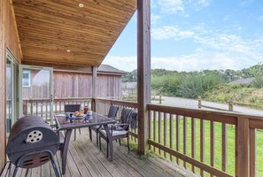 Outdoor dining - 2 Bed in Winnards Perch (oc-s29311) (Winnard's Perch)
