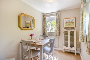 تناول الطعام