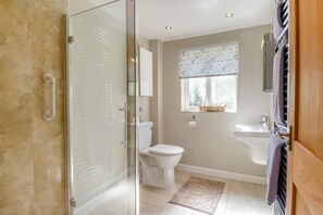 Hair dryer, towels - 1 Bed in Keswick (oc-g13827) (Keswick and Intwood)