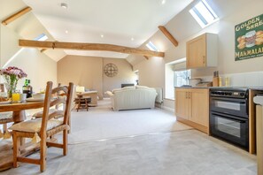 Interior - 2 Bed in Oxborough (oc-t29292) (Oxborough)