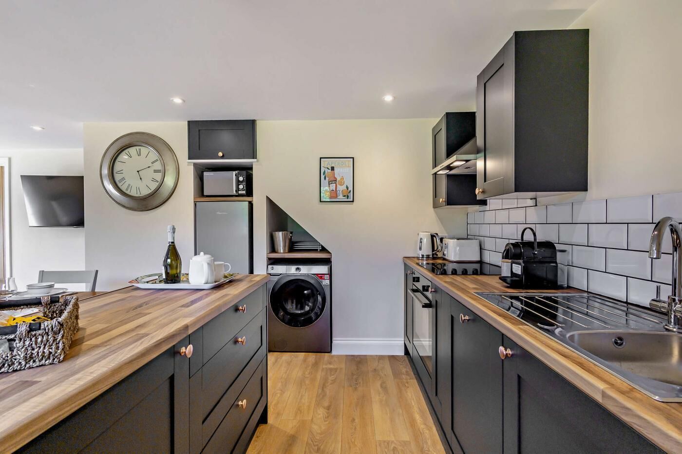 Oven, dishwasher, high chair, cookware/dishes/utensils