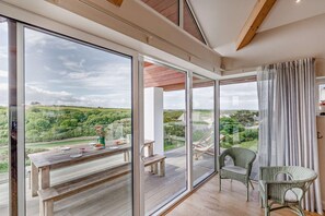 Dining - 4 Bed in Newquay (oc-e18073) (Newquay)